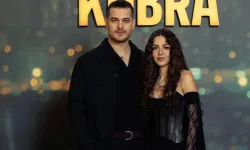 Çağatay Ulusoy sevgilisiyle galada