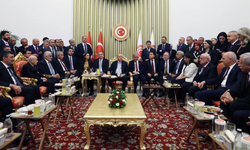Yıllar sonra yan yana geldiler