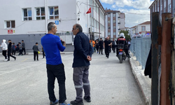 Tavuktan zehirlene 30 öğrenci ölümden döndü