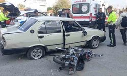 Hatalı sollama kaza getirdi: 2 yaralı