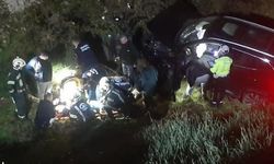 Kontrolden çıkan otomobil uçurumdan aşağıya yuvarlandı