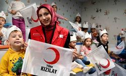 Kuşadası Belediyesi miniklere Kızılay anlatıldı