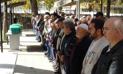 UNESCO “Yaşayan İnsan Hazinesi” Hamza Üstünkaya toprağa verildi