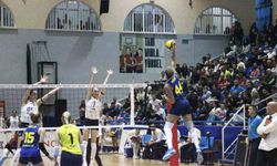 Aydın Büyükşehir Belediyespor: 1 - Fenerbahçe Medicana: 3