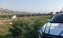 Trenin çarptığı kamyonet ikiye bölündü: 1 yaralı