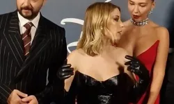 Hazal Kaya ile Melisa Döngel'in yer kapma savaşı