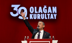 Özgür Özel yeniden genel başkan seçildi