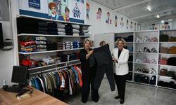 Kuşadası’nda çocukların yüzlerin gülümseyecek