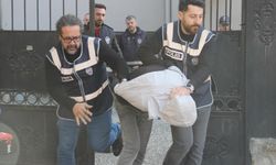 Çocuklarının boğazına bıçak dayayan o babaya tahliye