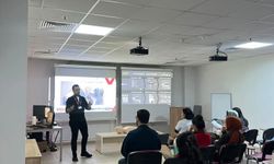 ADÜ'de sağlık çalışanlarına temel yaşam desteği eğitimi