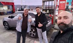 3 Motosiklet tutkunu esnaf karayolu ile Umre'ye gidiyor