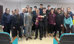 Aydın Lisesi’nde Maarifin Kalbinde Ramazan Etkinlikleri Kapsamında Anlamlı Söyleşi