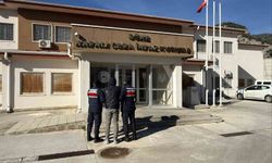 Aydın'da aranan şahıslar jandarmadan kaçamadı