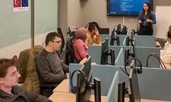 Başkan Yetişkin’den Gençlere Dijital Köprü