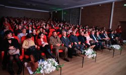 Kanlı Bahçe'nin galası yoğun ilgi gördü