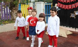 Didim'in minikleri 'Çanakkale' performansı takdir topladı