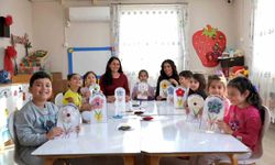 Didim’de Minikler Kadınlar Günü’nü Renklendirdi