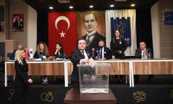 Kuşadası Belediye Başkanı Günel'in yerine Demirtaş getirildi