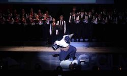 Öğrencilerin Duygu Dolu 'Bir Hilal Uğruna' Oratoryosu Ayakta Alkışlandı