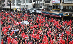 Kuşadası’ndan Ömer Günel’e büyük destek
