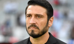 Egemen Korkmaz maç sırasında yere yığıldı