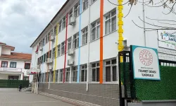 Okulun Tavanı Çöktü: Yürekler Ağza Geldi