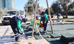 Efeler Parklarında Yenileme Sürüyor