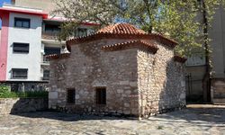 Yüzyıllık Sessizlik, Alihan Baba Türbesinde Yaşıyor