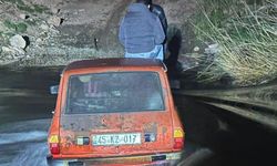Dere Ortasında Kalan Araçtan Mucize Kurtuluş