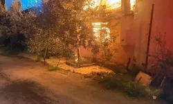 Elektrik Kontağından Çıkan Alevler Evi Yok Etti