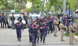 Dolandırıcılık Şebekesinde 17 Şüpheli Adliyede