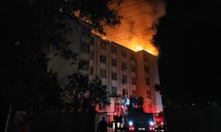 Alevler Yurdu Sardı: 46 Öğrenci Son Anda Kurtarıldı