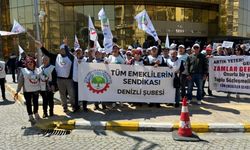 Aydınlı Emeklilerden “Geçinemiyoruz” Mitingi