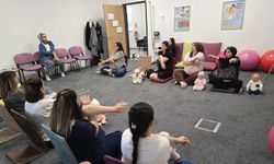 “Gebe Okulu”nda Anne Adaylarına Eğitim