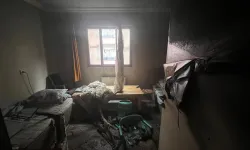 Evini Ateşe Verip Kaçtı