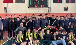 Aydın Lisesi Futsal Takımı İl Finalinde