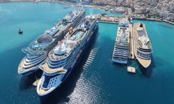 4 Gemi ile 10 Bin 800 Turist Geldi