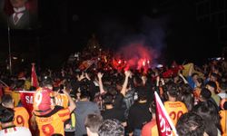 Galatasaray’ın Şampiyonluk Kutlaması Sokaklara Taştı