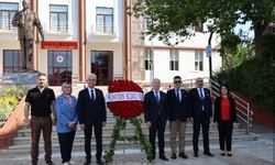 Aydın'da Eczacılar Günlerini Kutladı