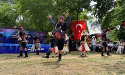 Efeler Gençlik Şenliği’nde Doyasıya Eğlendiler