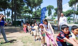Öğrenciler Tekstil Park’ta Doyasıya Eğlendi