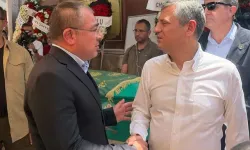 CHP’liler Özel’i Yalnız Bırakmadı