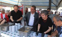 Efeler'den 3 bin kişilik aşure hayrı