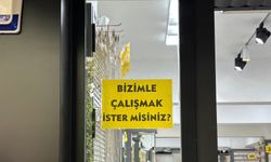 Vitrinler İş İlanlarıyla Doldu
