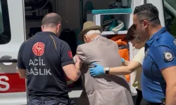 Aracın Çarptığı Yaşlı Adam Hastanelik Oldu