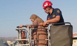 Asansörde Kalan Kadın İçin Seferber Oldular