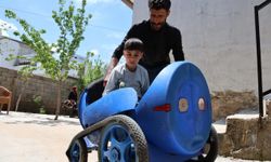 Engelli Oğlu İçin Atıklardan Akülü Araç Yaptı