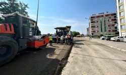 İlçelerde yol yenileme yapımı sürüyor