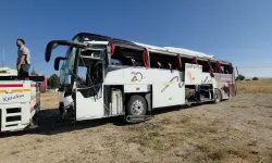 Kuşadası seferi yapan otobüs devrildi