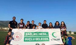 Uyuşturucuyla mücadele için kız futbol turnuvası
